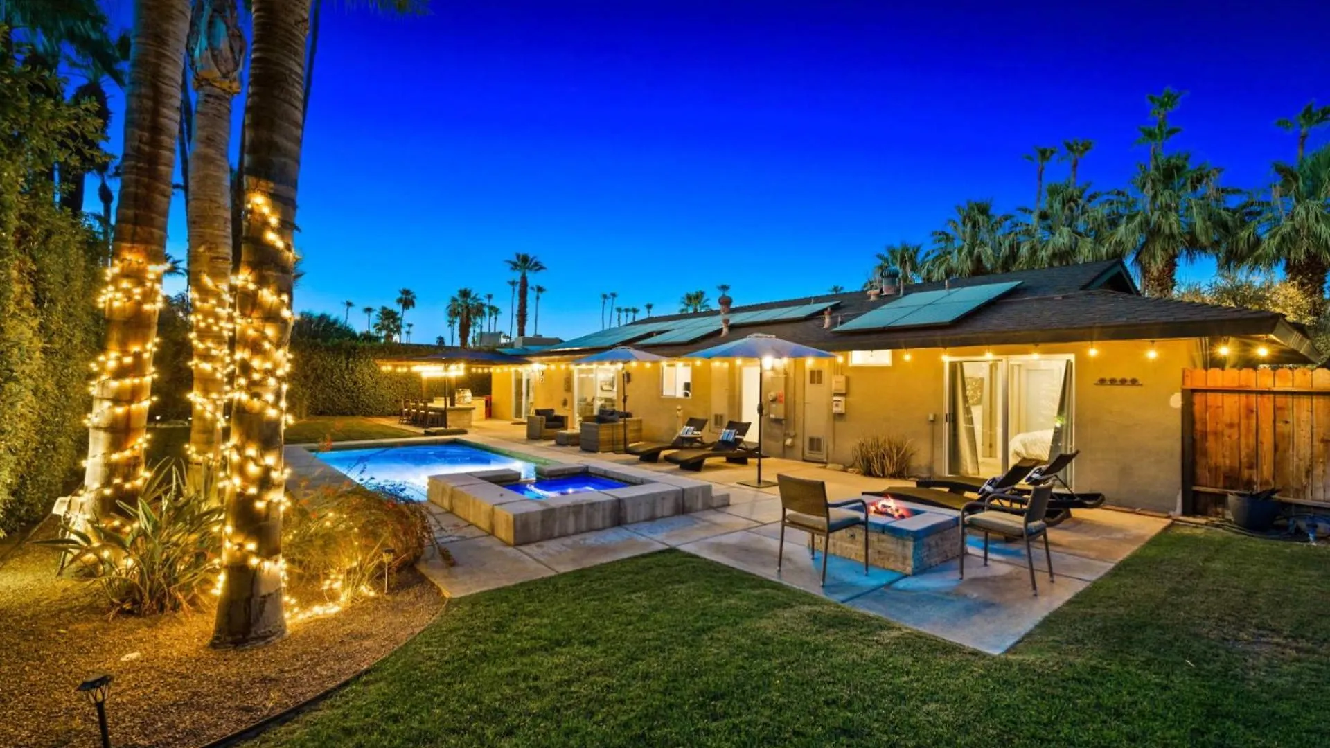 *Home - 2117 S Divot Ln, Palm Springs